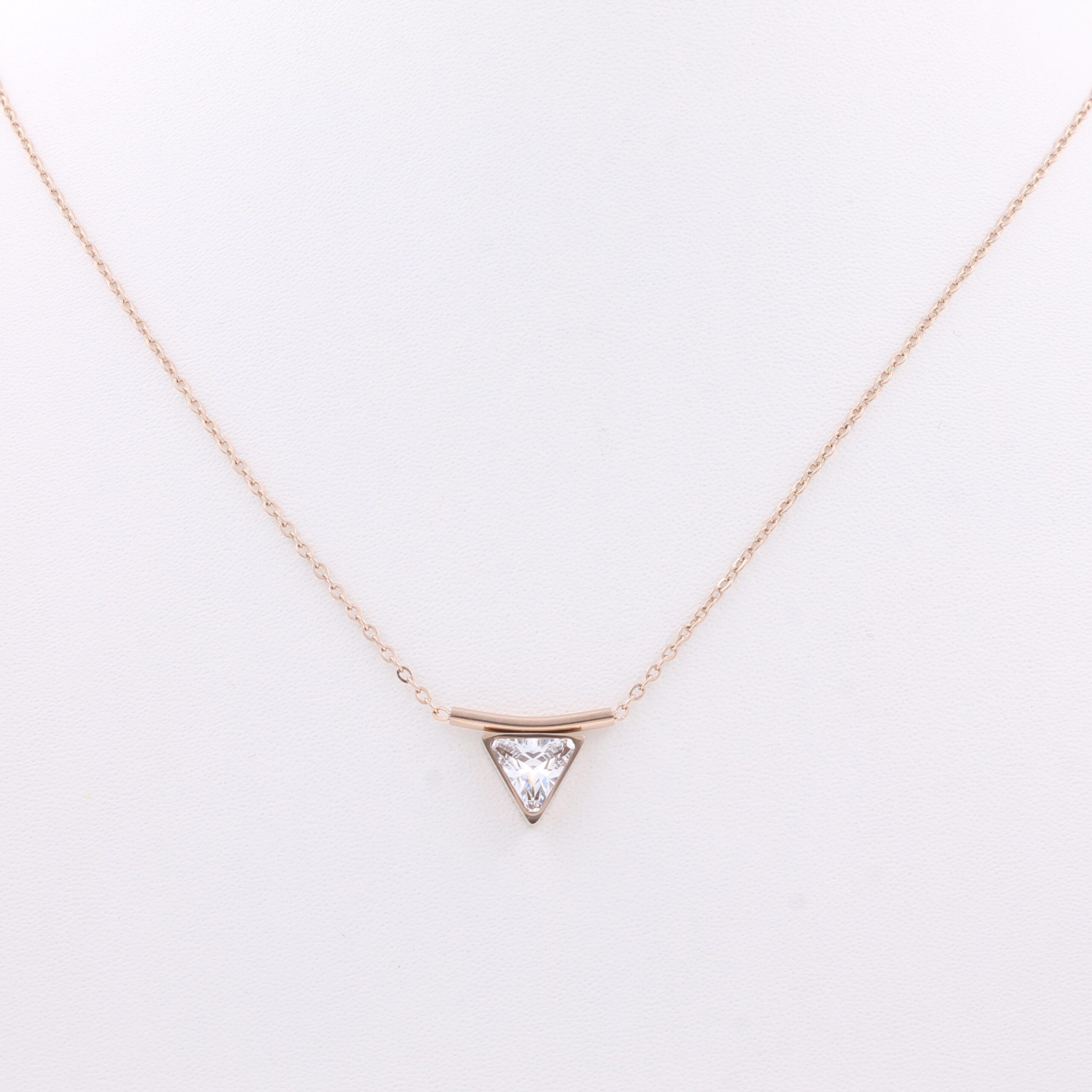 DIAMOND PENDANT CHAIN