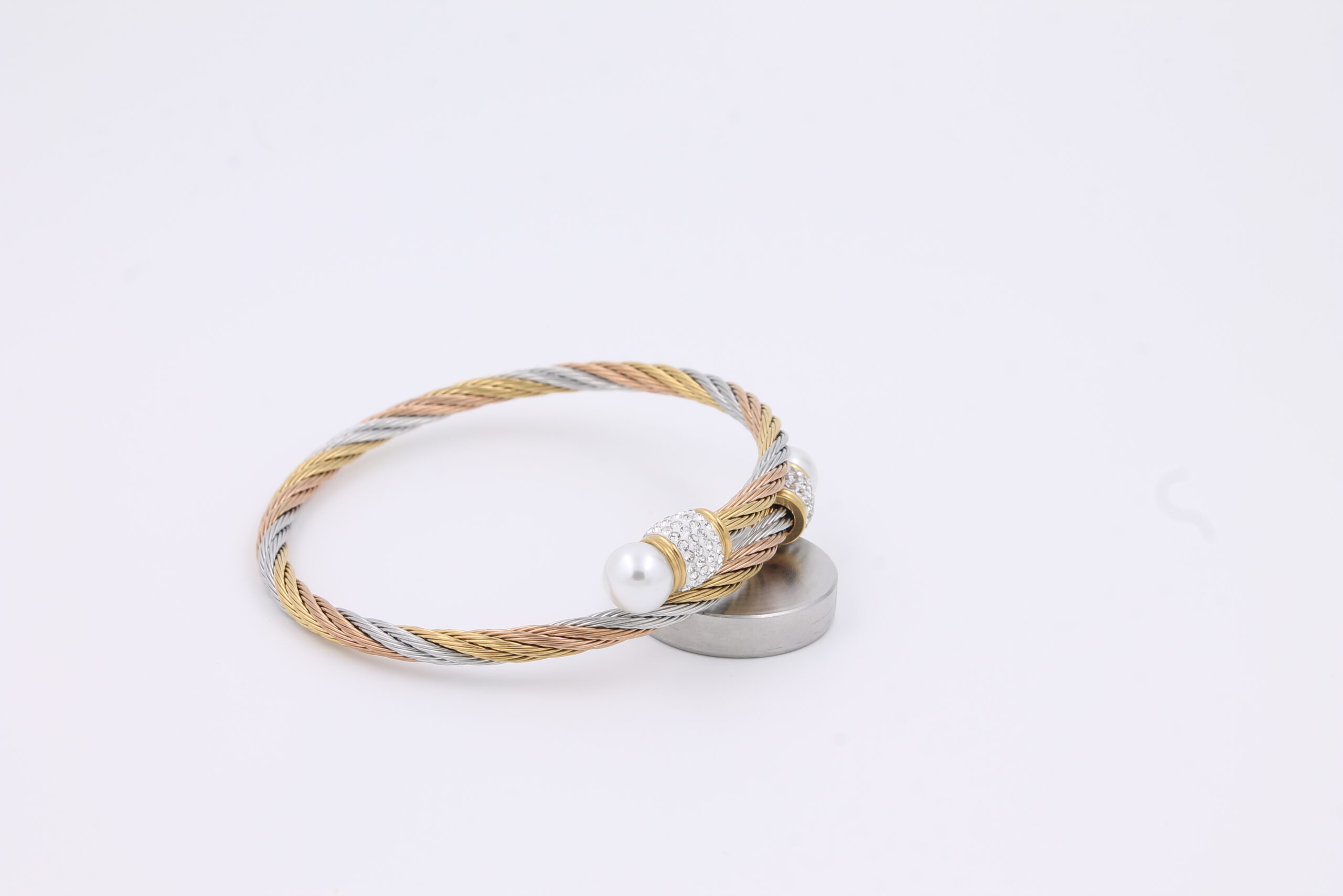 KADA TYPE ROUND OR WIND UP GOLDEN BRACELATE - Image 3